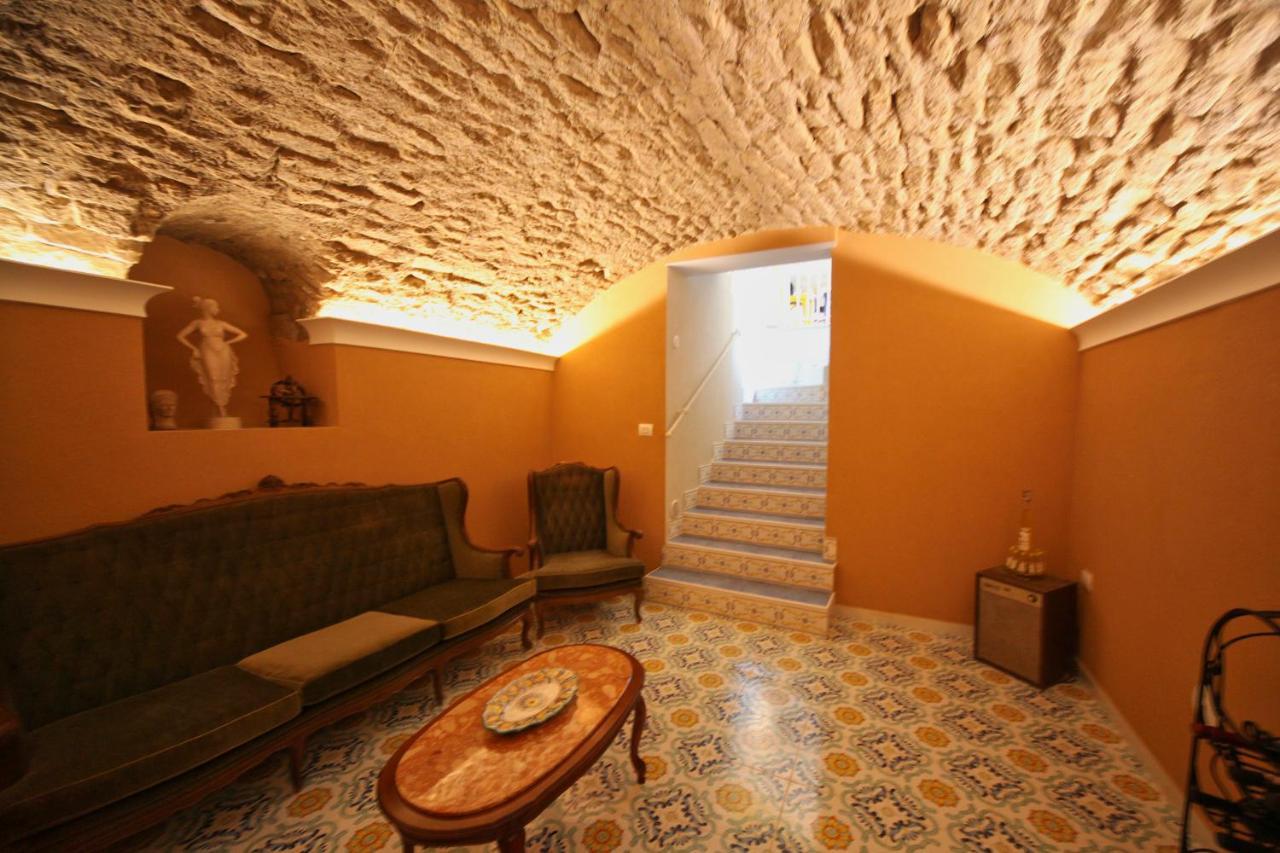Domus Vilu Bed and Breakfast Nocera Superiore Buitenkant foto