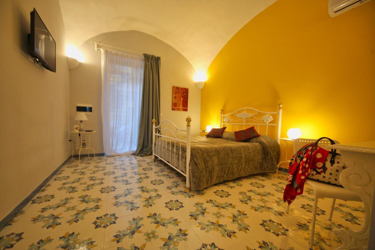 Domus Vilu Bed and Breakfast Nocera Superiore Buitenkant foto