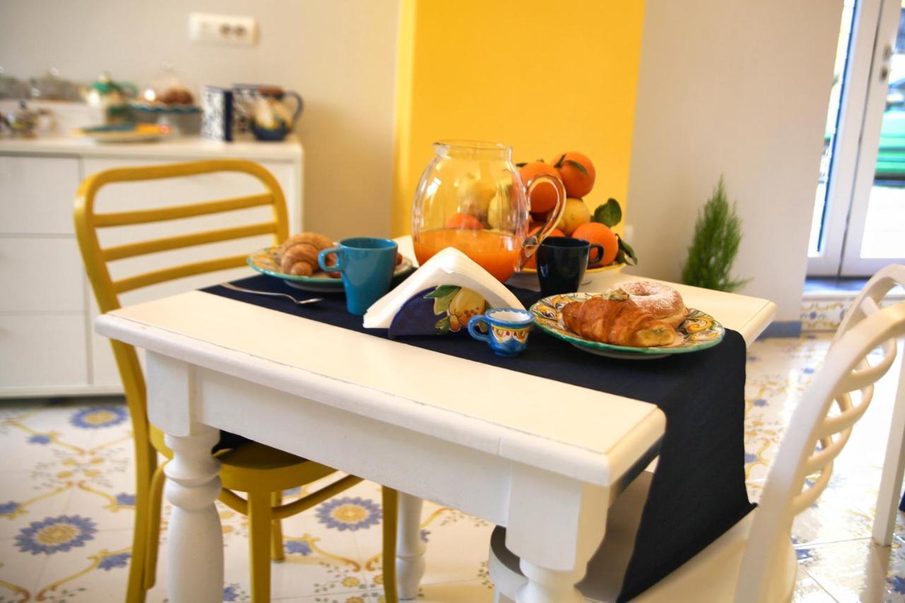 Domus Vilu Bed and Breakfast Nocera Superiore Buitenkant foto