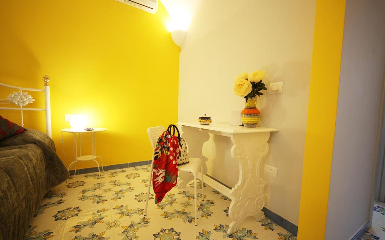Domus Vilu Bed and Breakfast Nocera Superiore Buitenkant foto